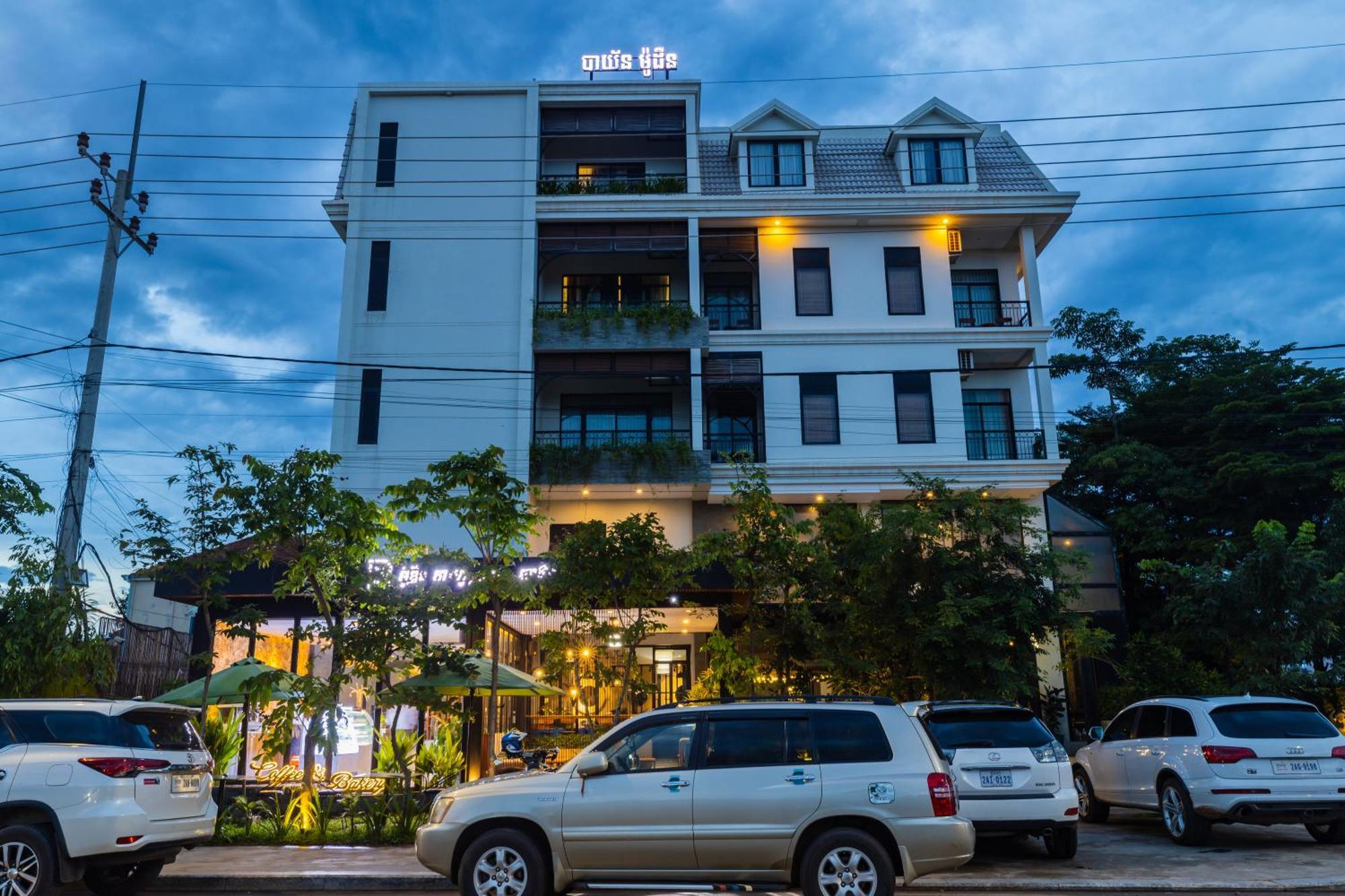 Bayon Modern Residence Siem Reap Exterior photo