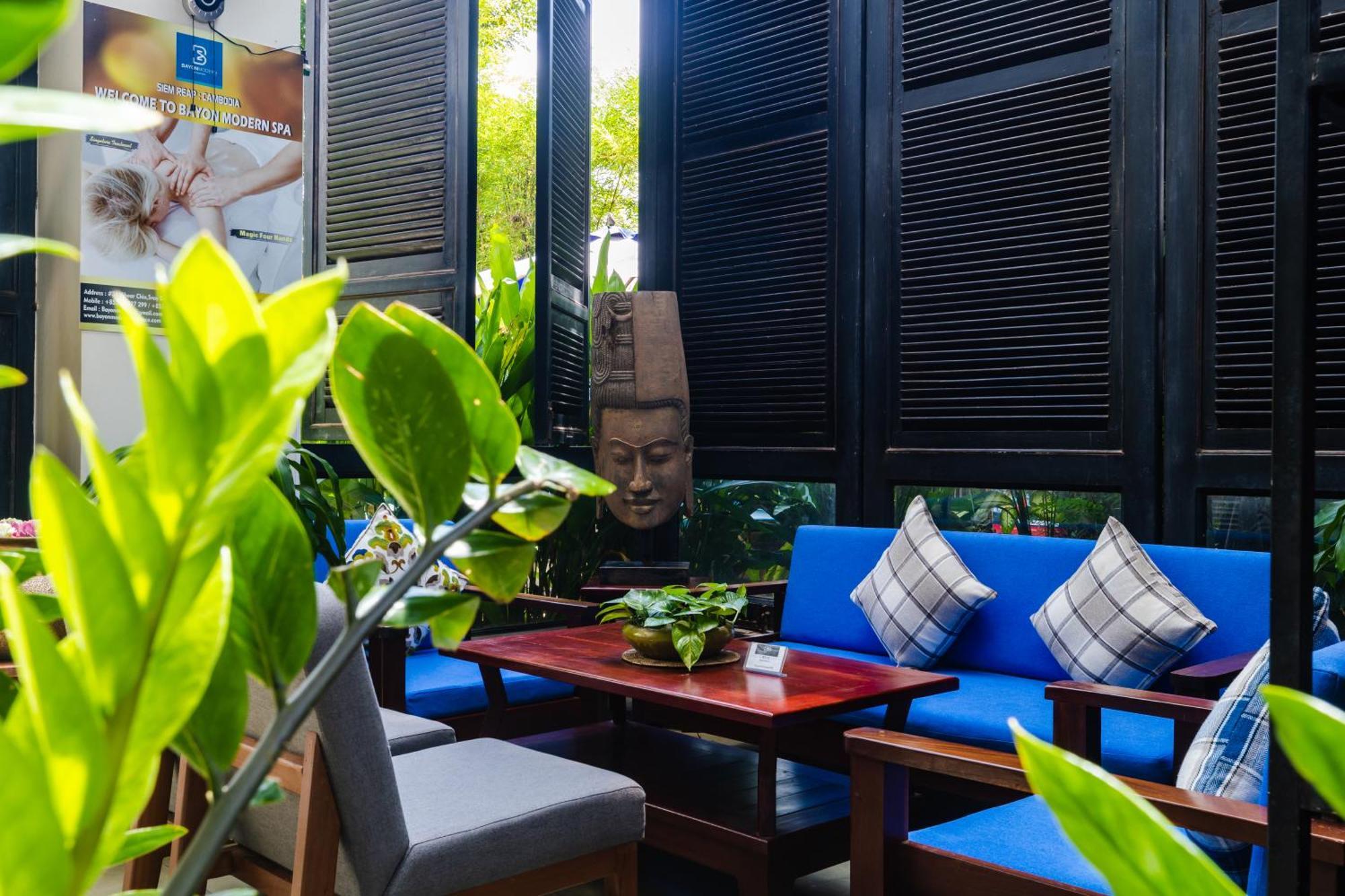 Bayon Modern Residence Siem Reap Exterior photo